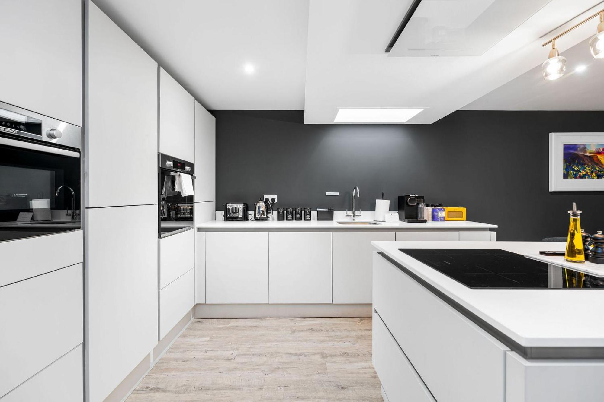 Righ Properties - Luxury West End Artisan Apartment Edimburgo Exterior foto